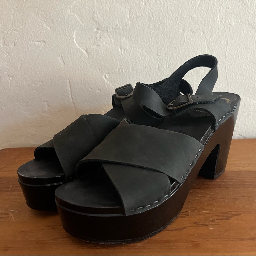 No.6 Cocco Cross Front Platform Black size 39
